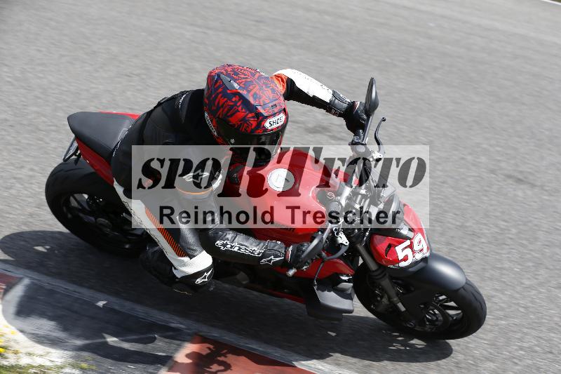 /Archiv-2024/29 12.06.2024 MOTO.CH Track Day ADR/Gruppe blau/59